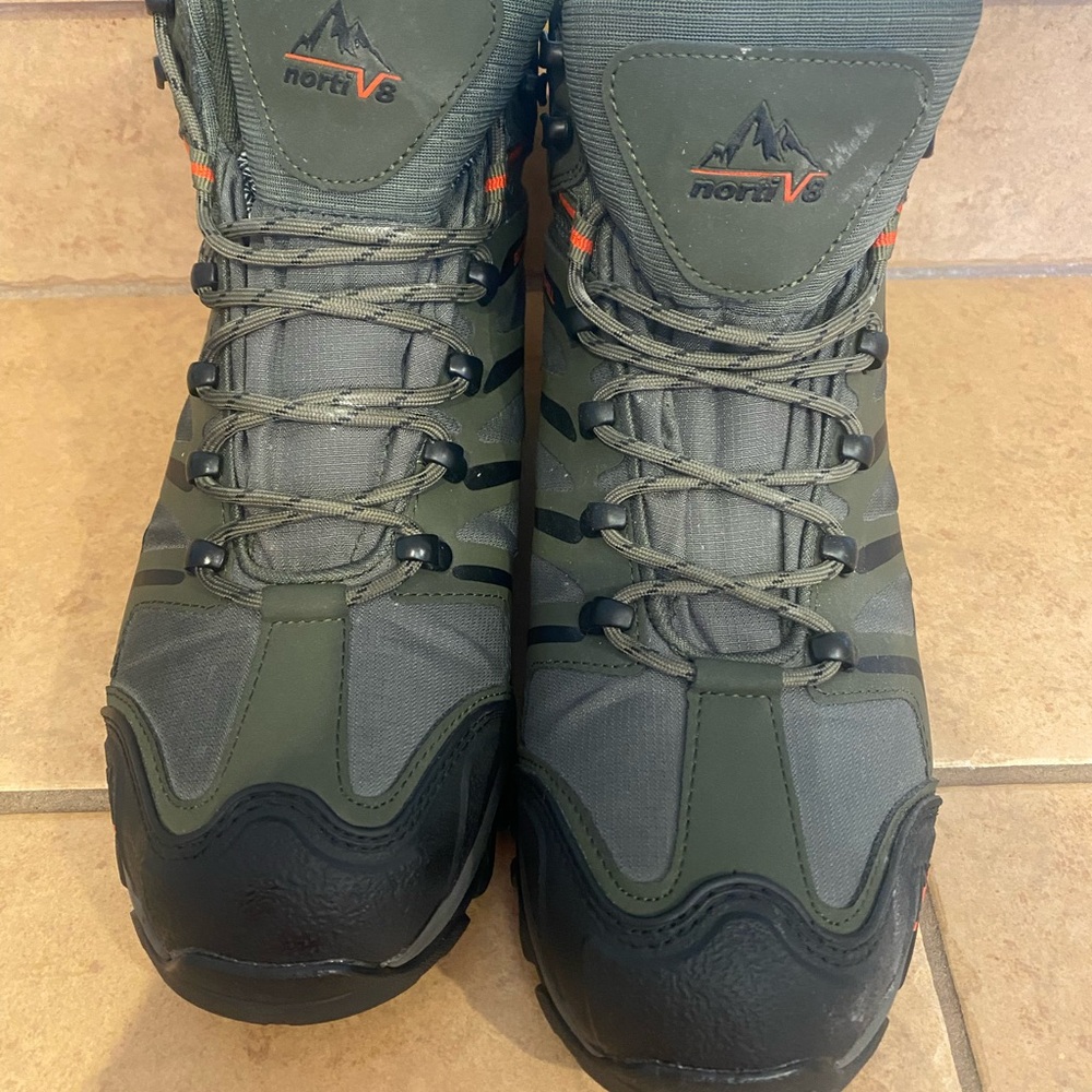 Men's Green Hiking Boots
